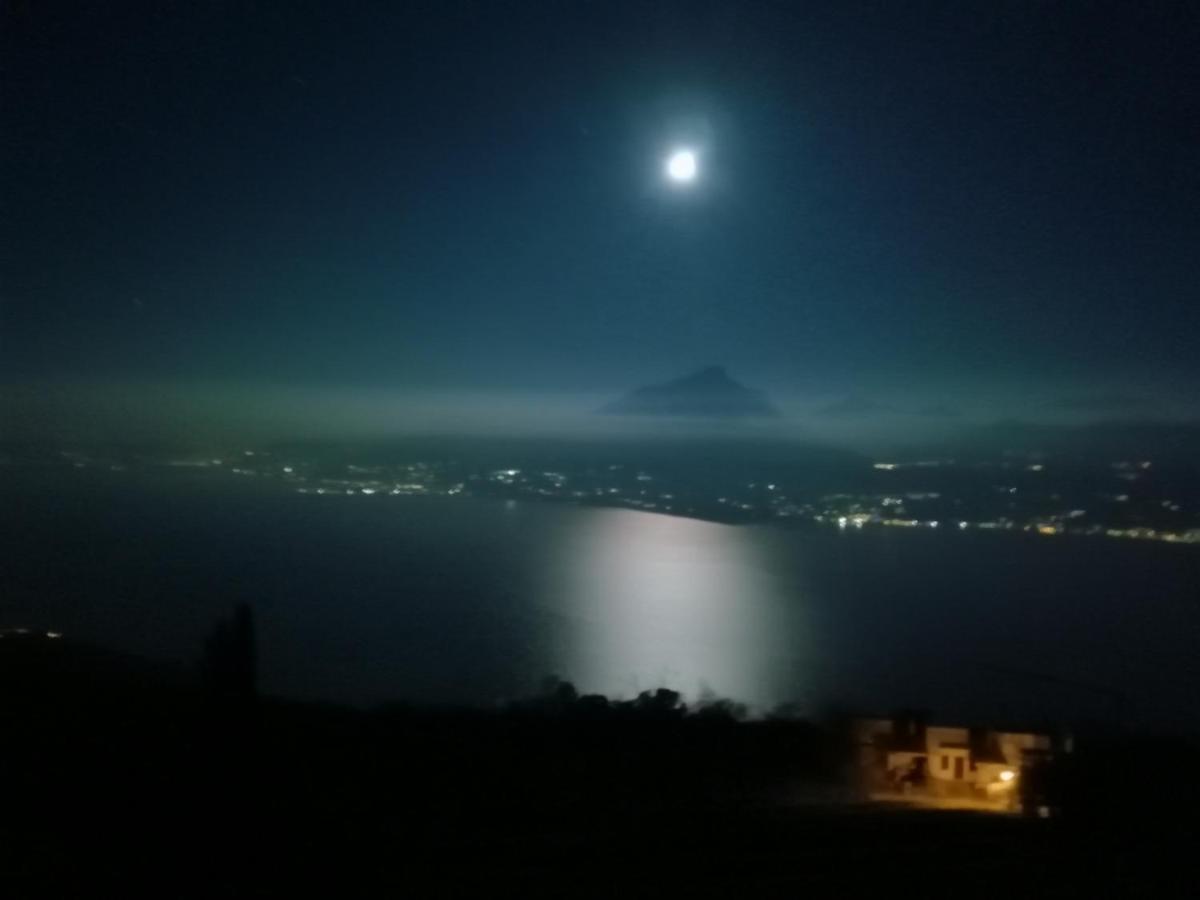 Beb Da Paolo Con Vista Lago San Zeno di Montagna Eksteriør bilde