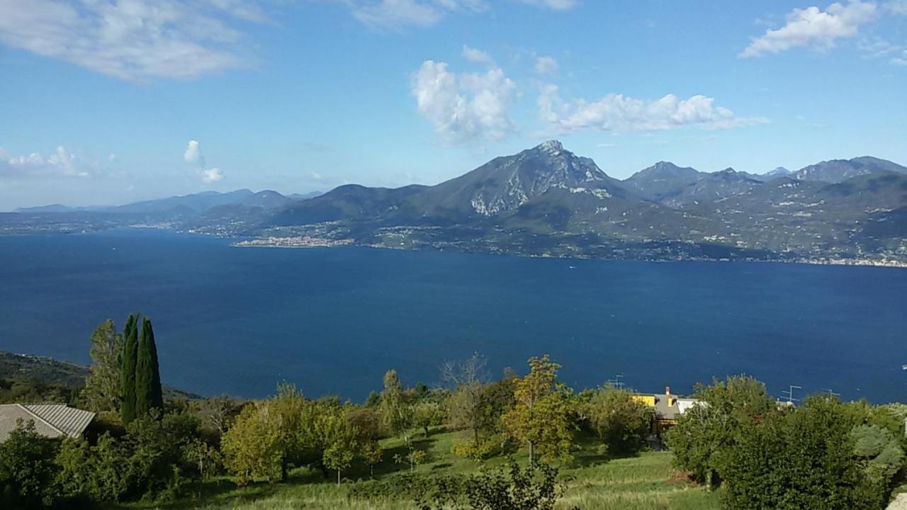 Beb Da Paolo Con Vista Lago San Zeno di Montagna Eksteriør bilde