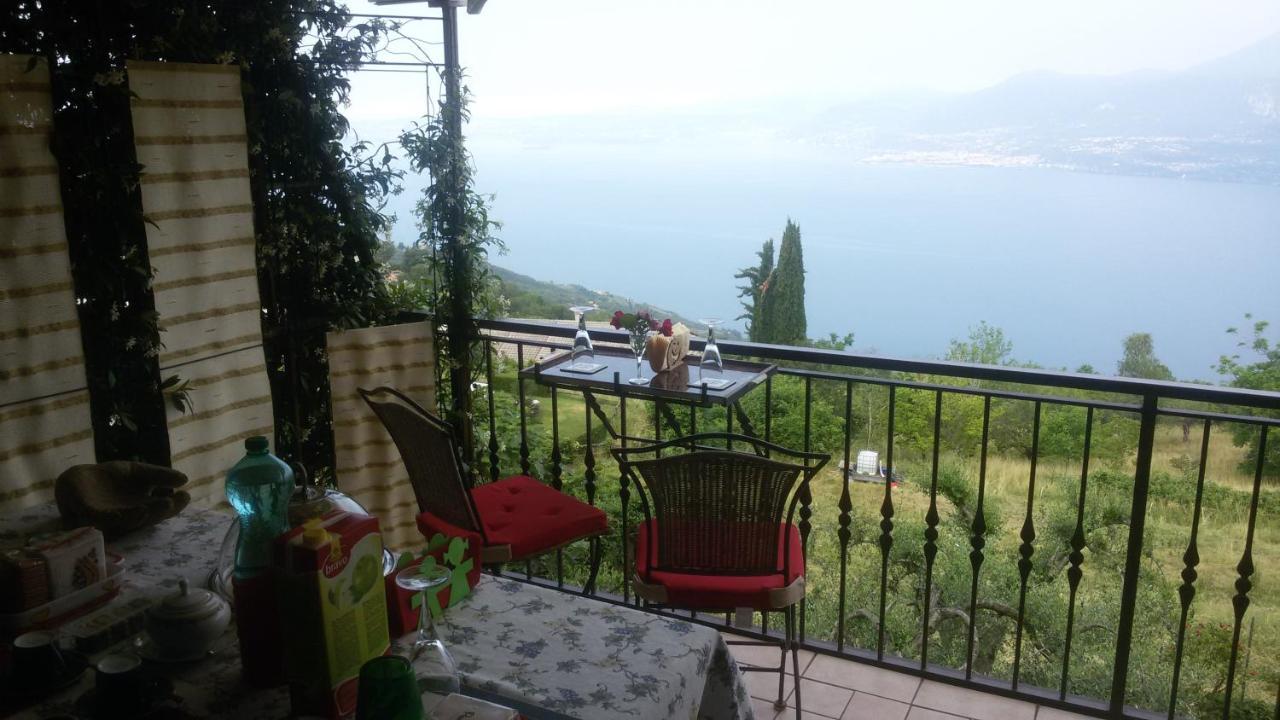 Beb Da Paolo Con Vista Lago San Zeno di Montagna Eksteriør bilde